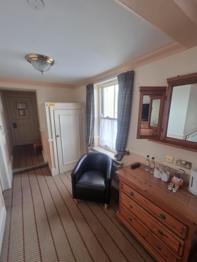 Hotel The Royal Oak 2*