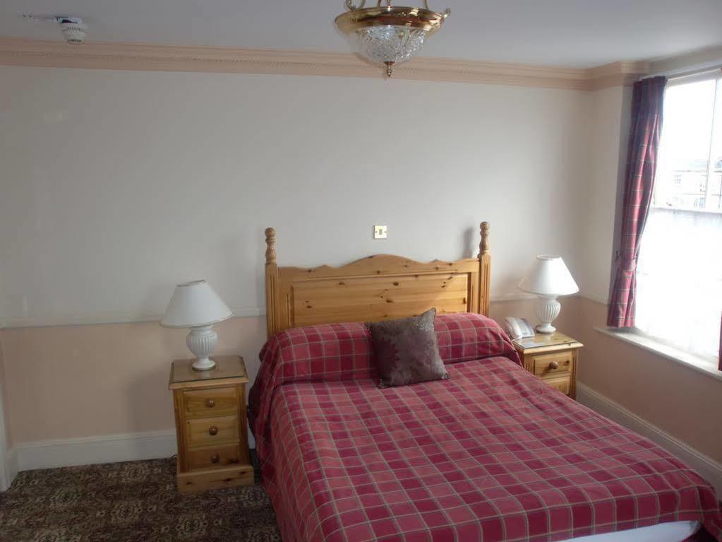 Hotel The Royal Oak 2*