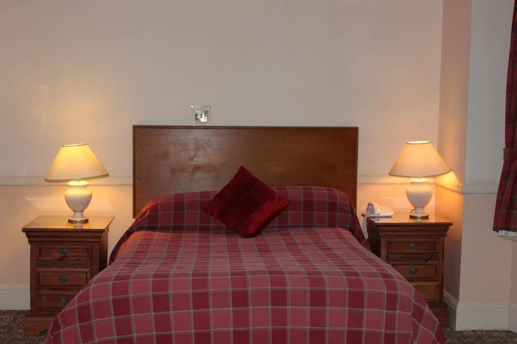 Hotel The Royal Oak 2*